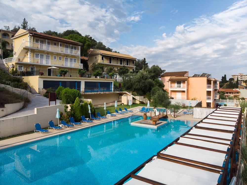 Marina Apartments, Agios Gordios  Exterior foto